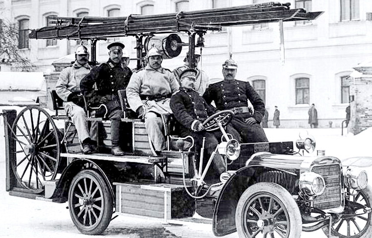 История возникновения пожарной службы в России